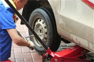 那坡附近拖车24小时服务热线电话