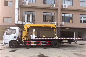 那坡附近汽车轮胎更换